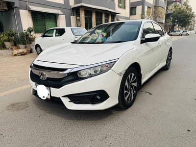 Honda Civic 2018 | 80,000 KM | Genuine White