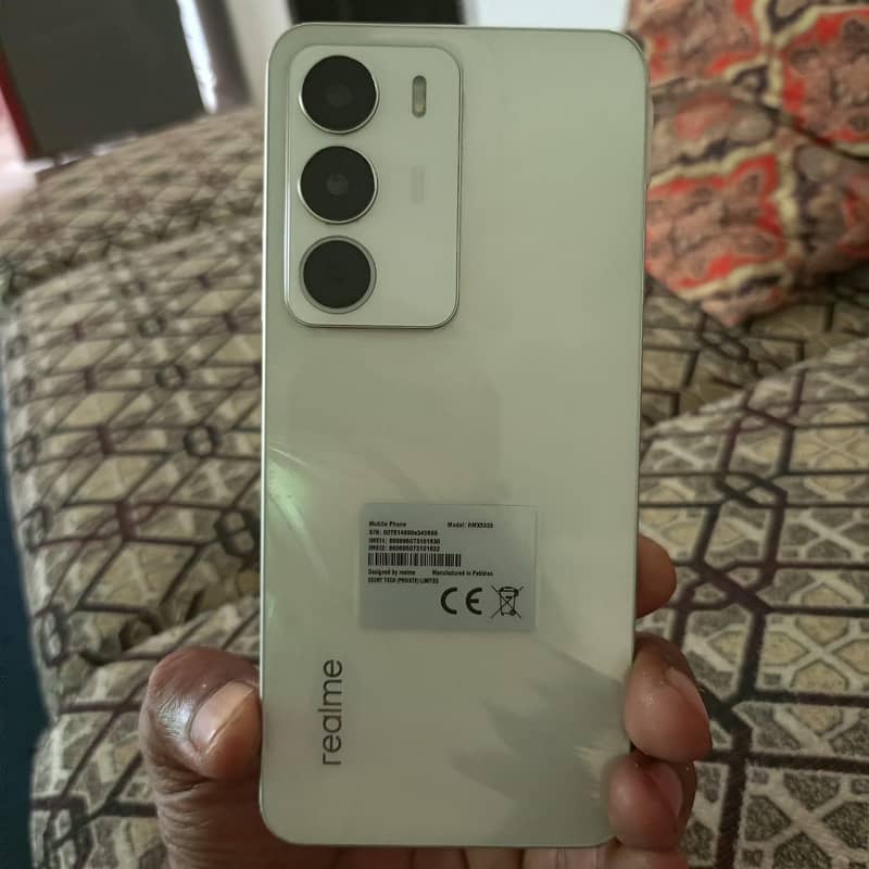 Realme C71 1