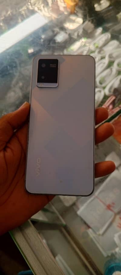 Vivo Y21