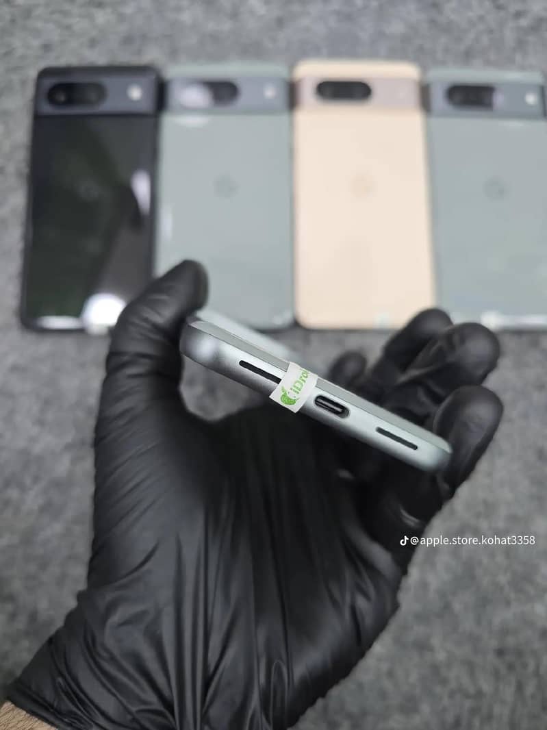 Google Pixel 8 3