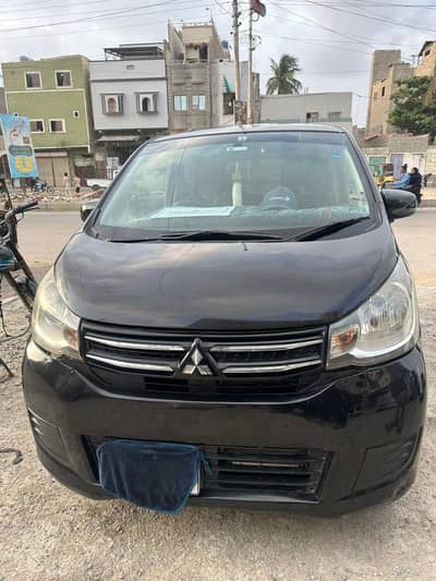 Mitsubishi Ek Wagon Dayz model 2017 reg 2019 03420095561