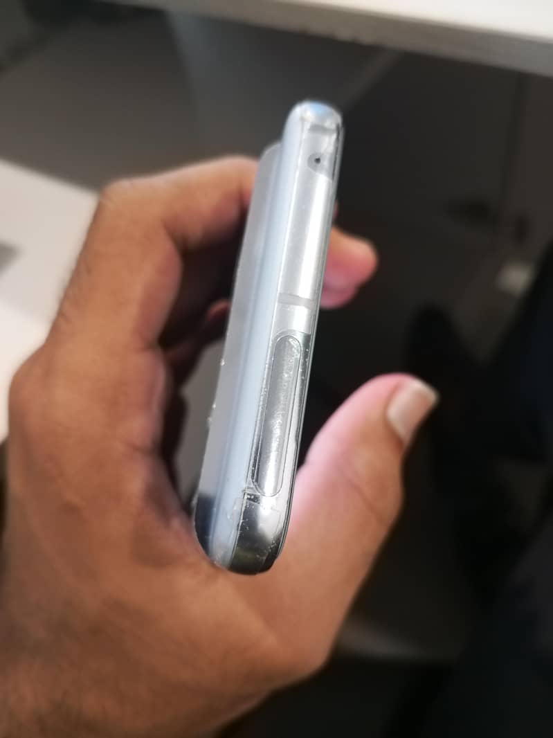 Google Pixel 8 Pro 2