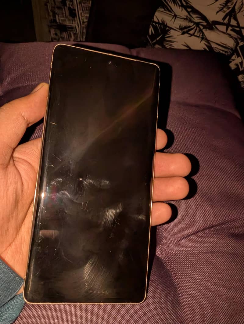 Google Pixel 7 Pro 6