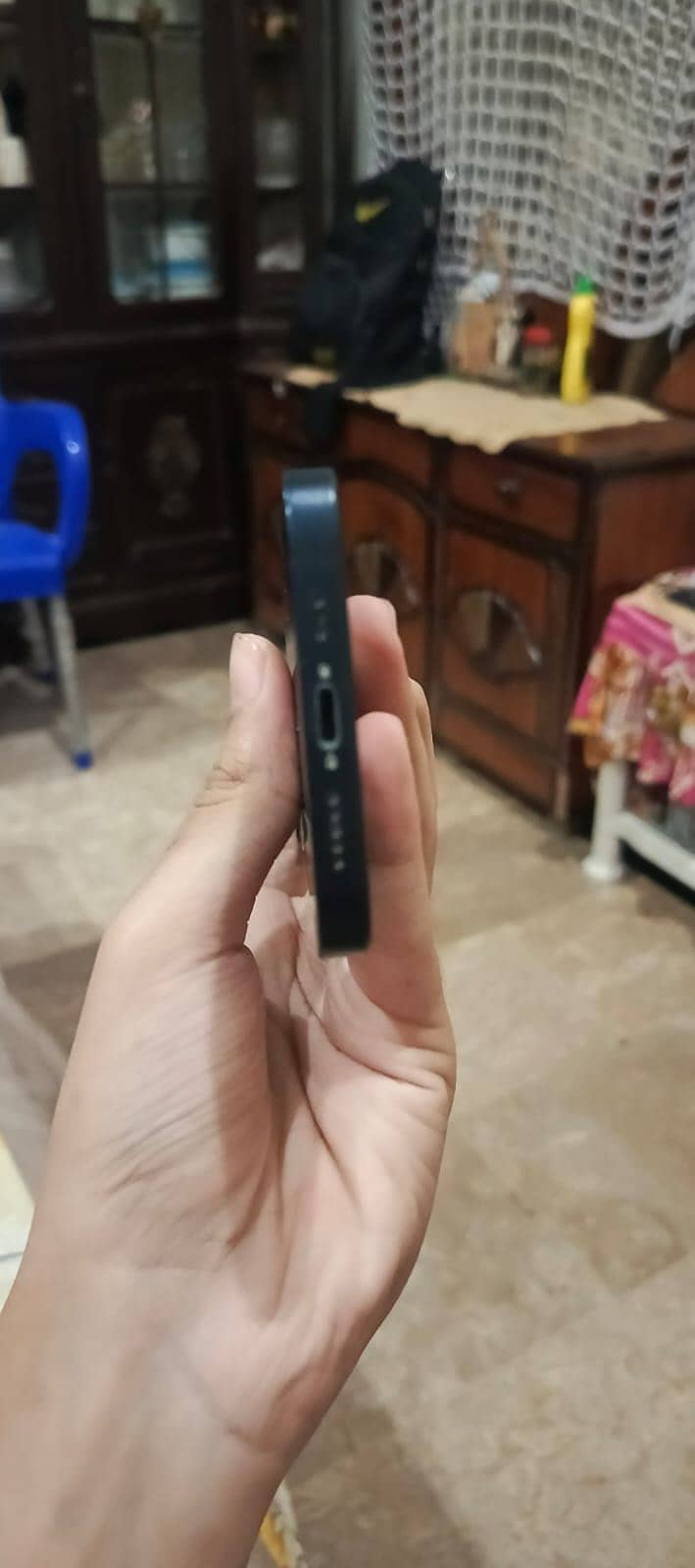 Apple iPhone 12 3