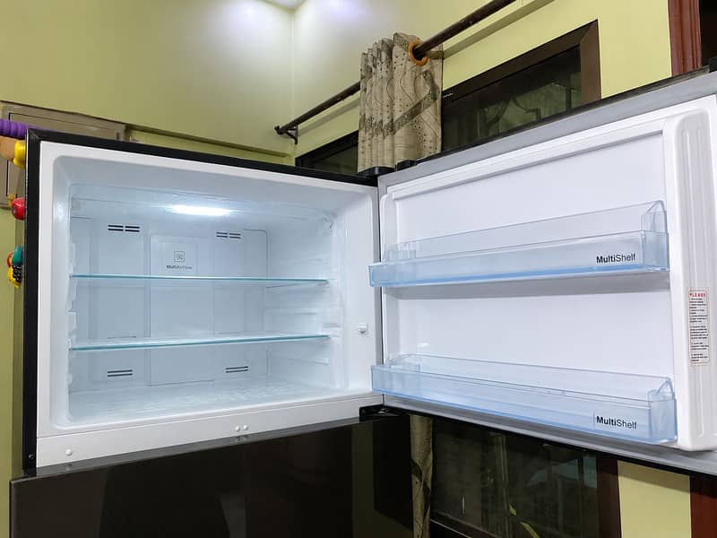Dawlance refrigerator 1