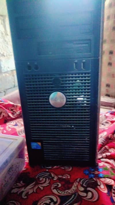 4ram install hai kitni gb hai pata nahi hard shat nahi hai