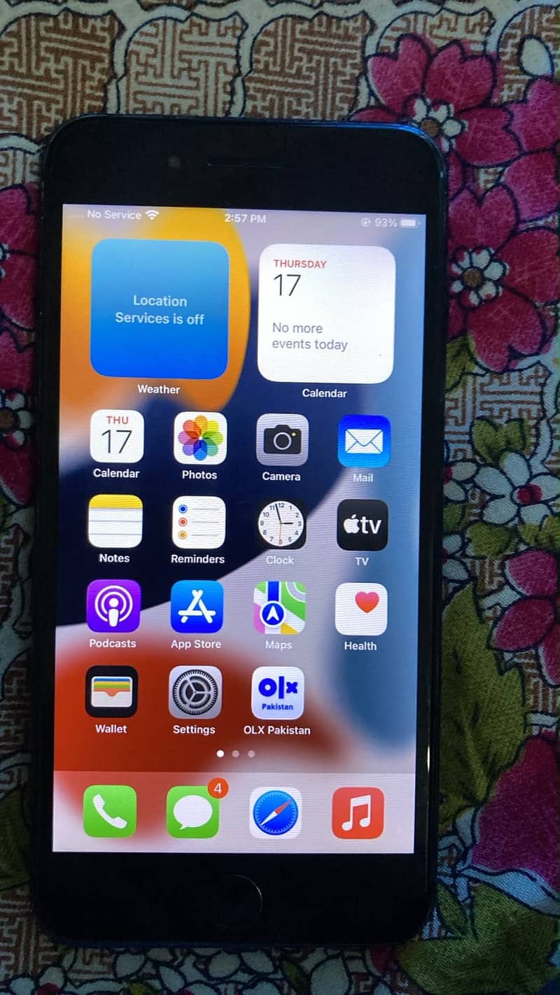Apple iPhone 7 Plus 0