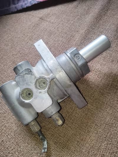 Daihatsu Hijet  2008 (S321V) Brake Master Cylinder