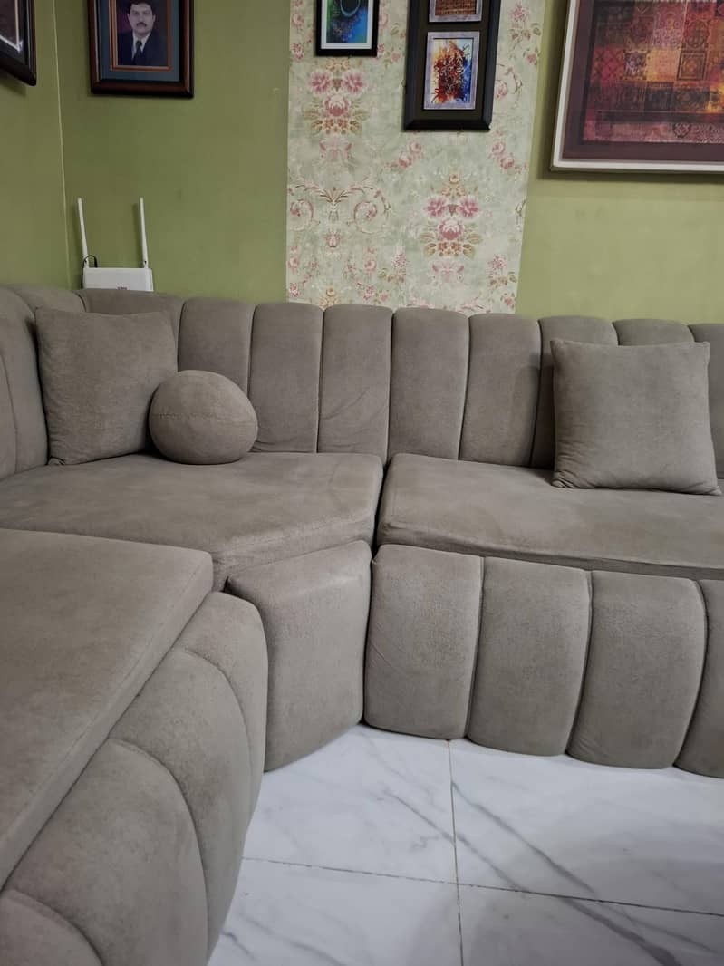 BUBBLE SOFA 1