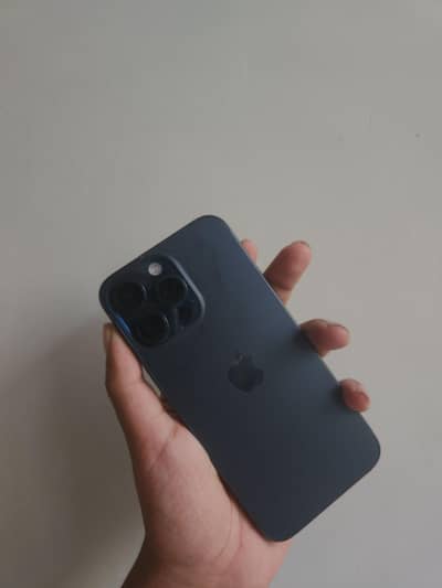 Apple iPhone 15 Pro Max