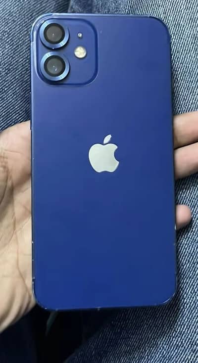 Apple iPhone 12