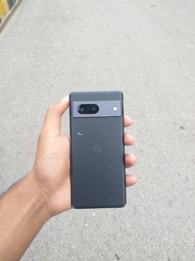 Google Pixel 7 9