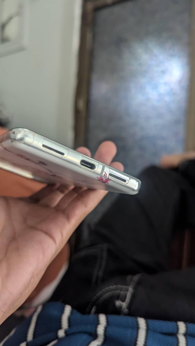 Google Pixel 7 Pro 4