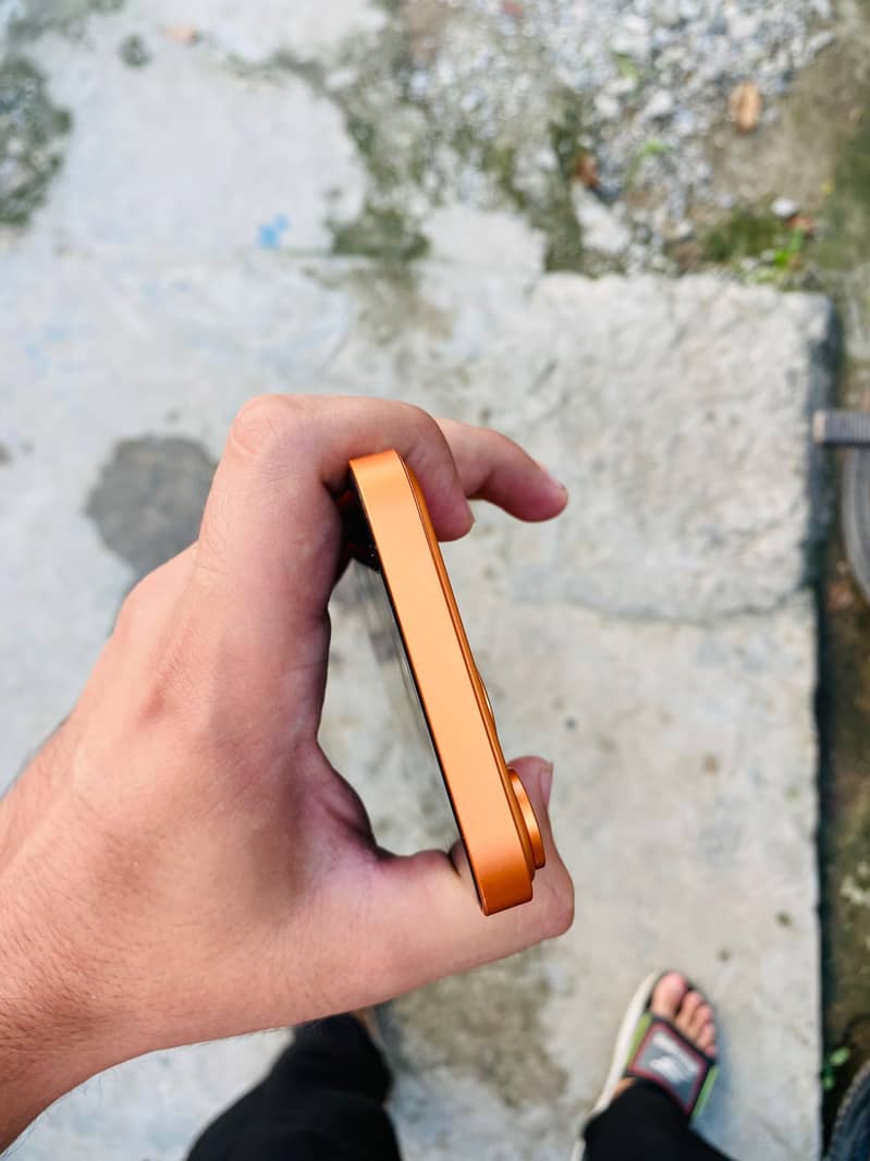 Apple iPhone XR 2