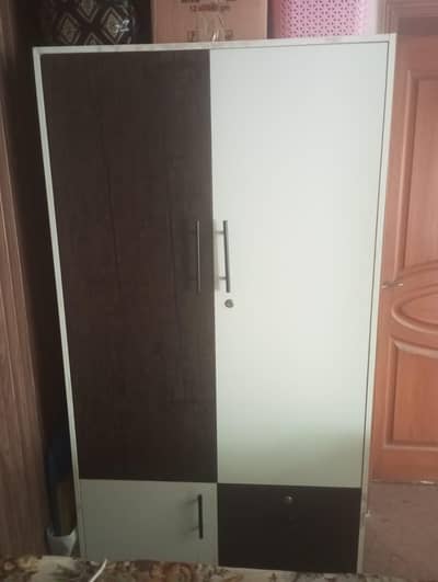 2 door cupboard