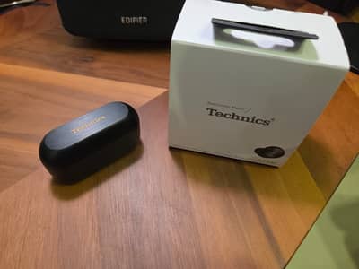 Technics AZ100 Earbuds full box