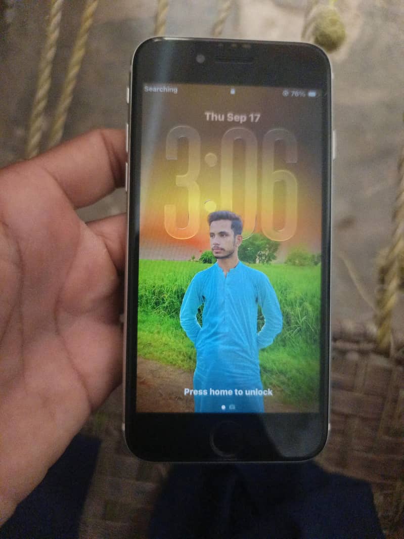 Apple iPhone SE 2nd 1