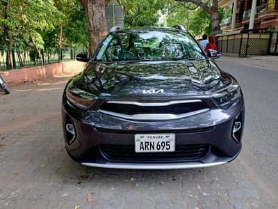 KIA STONIC 2024 EX PLUS