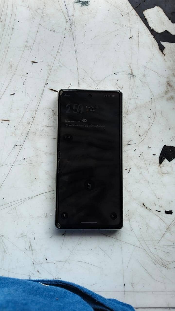 Google Pixel 7a 5