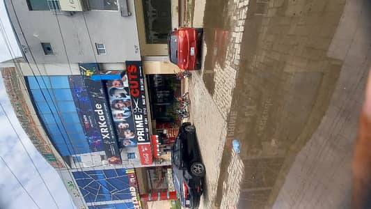 6 marla camercial building at mian road available for sale in dha phase 3 xx block