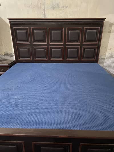 bed with foam and dressing table all