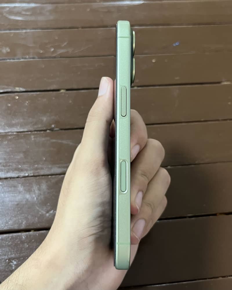 Apple iPhone 17 jv 4