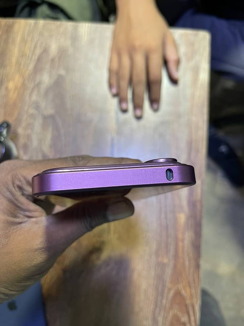 Apple iPhone 15 Pro Max 1