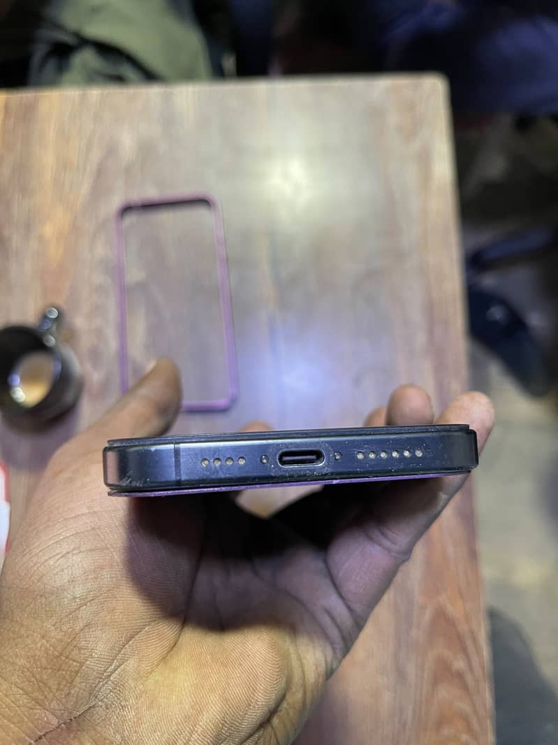 Apple iPhone 15 Pro Max 15