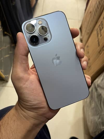 Apple iPhone 13 Pro