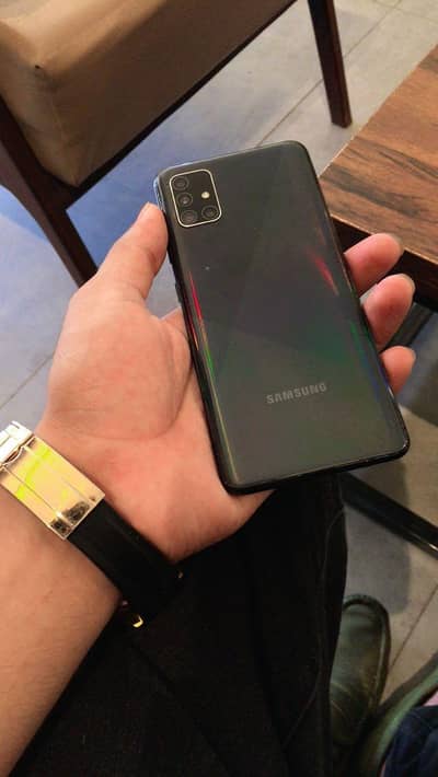 Samsung Mobile A51 exchange possible 03191992171