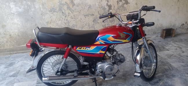 1 December 2025 ko li ha bike bilkul new ha