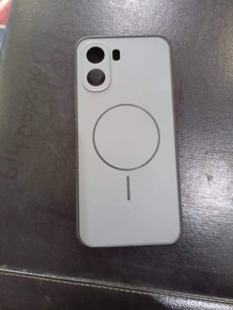 OPPO A6 4