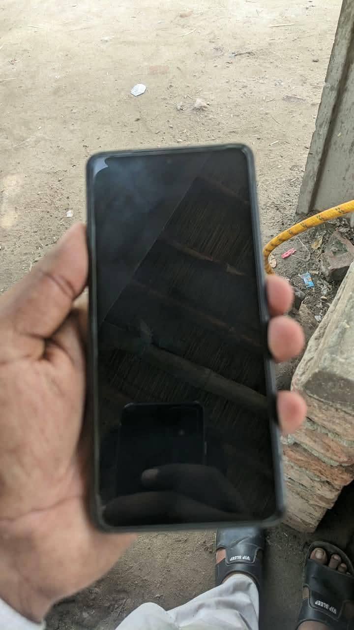 Infinix Note 30 Pro 4