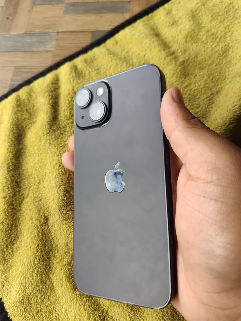 Apple iPhone 14 5