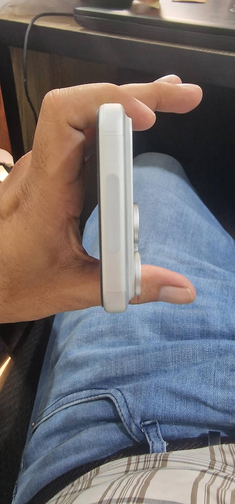 Apple iPhone 17 Pro Max 2