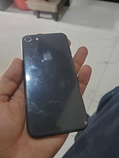 Apple iPhone 8