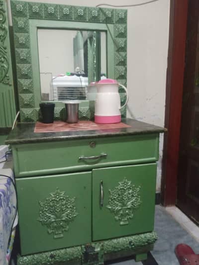 Double Bed with 2 Side Tables – Good Condition