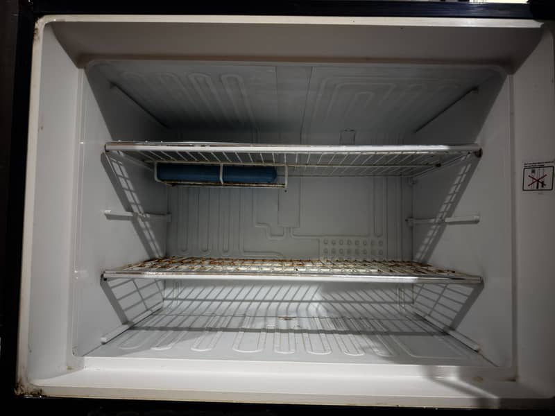 Refrigerator 1