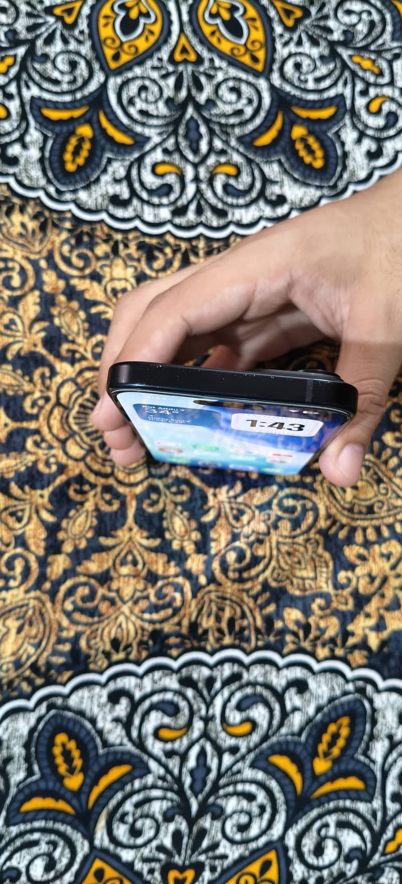 Apple iPhone 15 2
