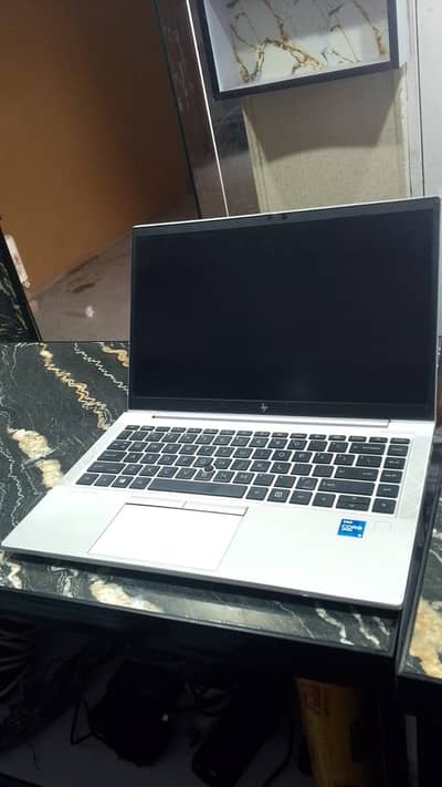 HP EliteBook 840 G8 | i5 11th Gen | 16GB RAM | 256GB SSD | 14” FHD