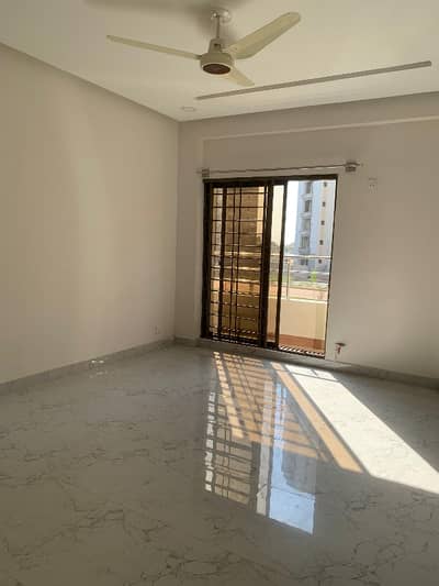 Good 2955 Square Feet Flat For sale In Askari Tower 5