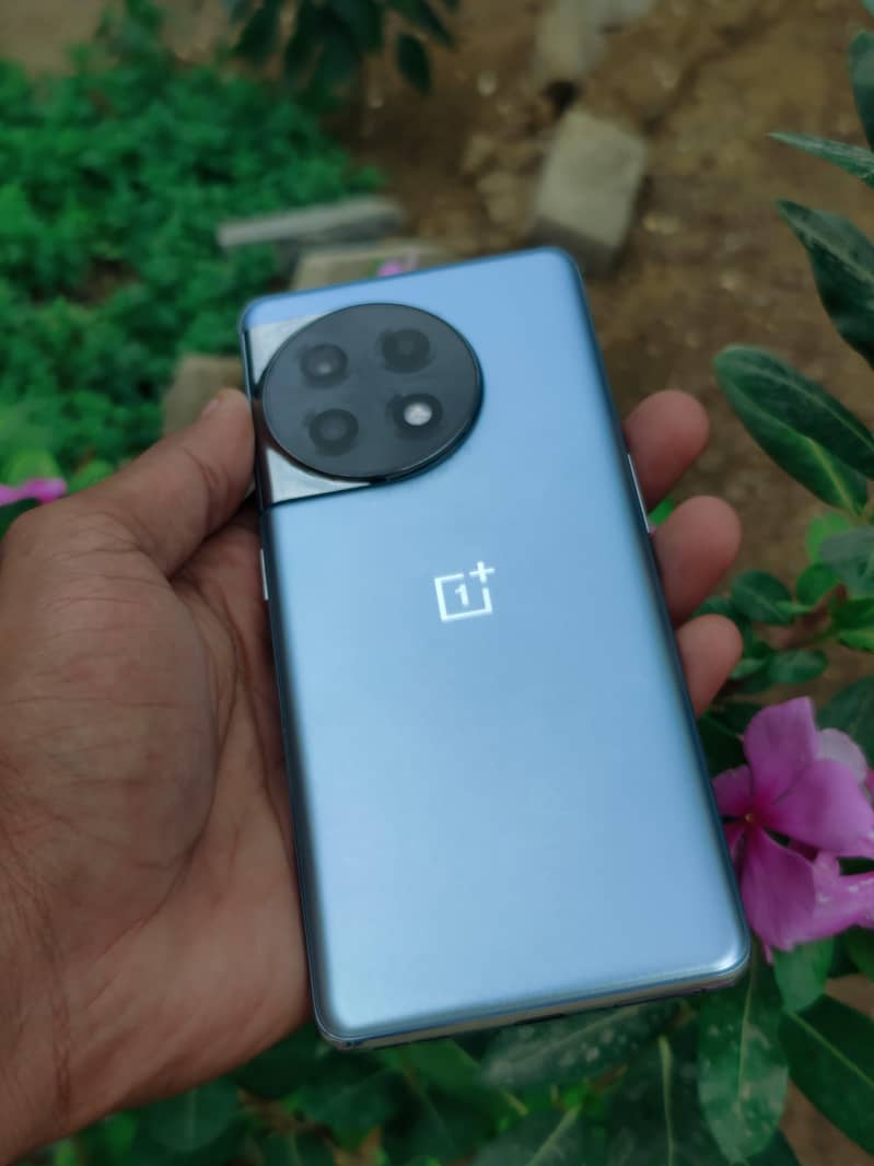 One Plus 11R 0