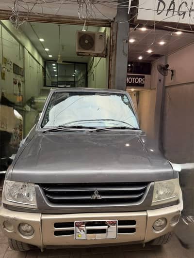 Mitsubishi Pajero Mini 2003