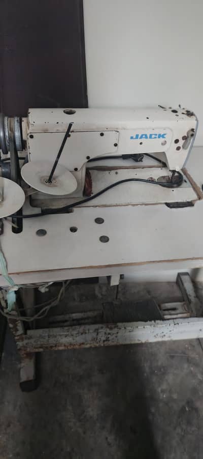 Jack Industrial Sewing Machine with Q-Cheering Motor for Sale