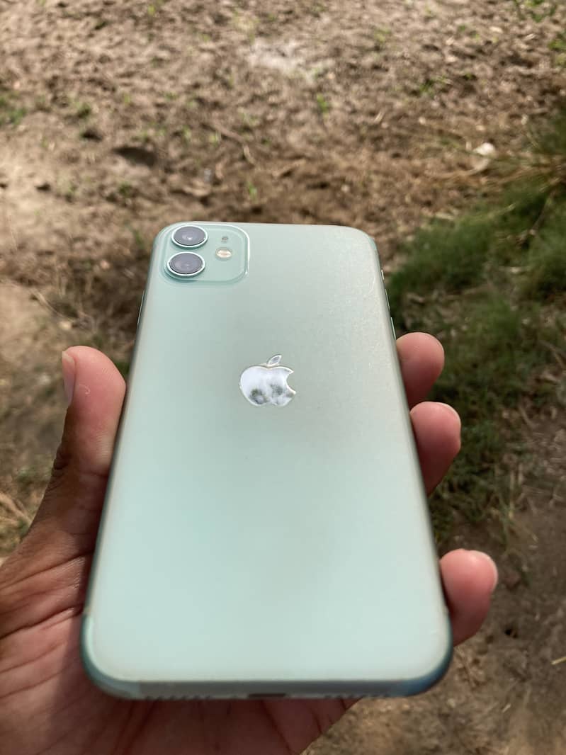 Apple iPhone 11 6