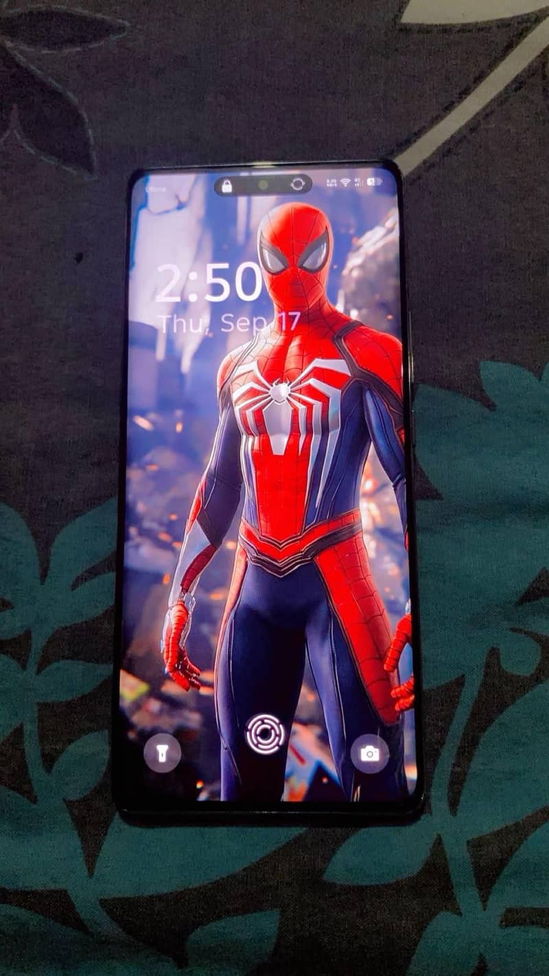 Tecno CAMON 30S 7