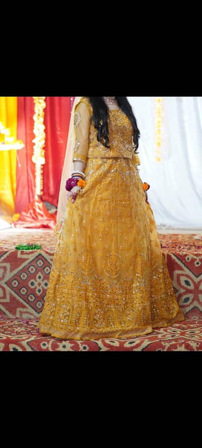 mehndi bridal dress