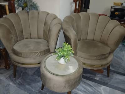 Flower chairs & Round Table