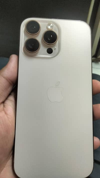 Apple iPhone 16 Pro Max