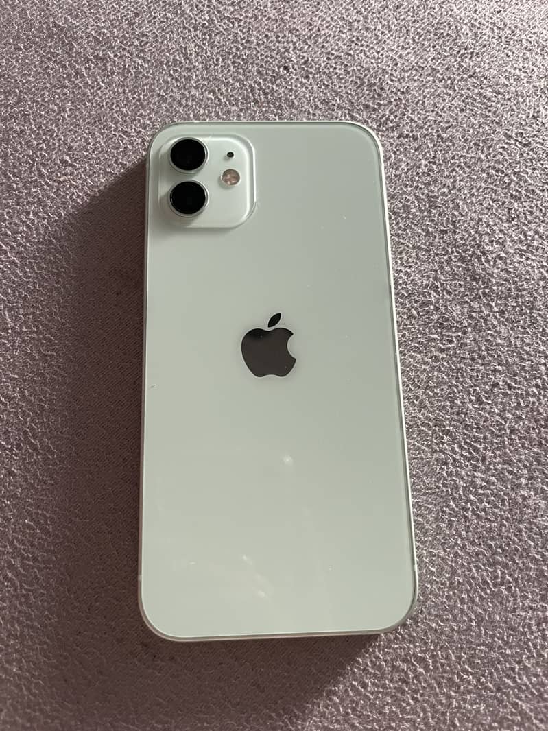 Apple iPhone 12 0